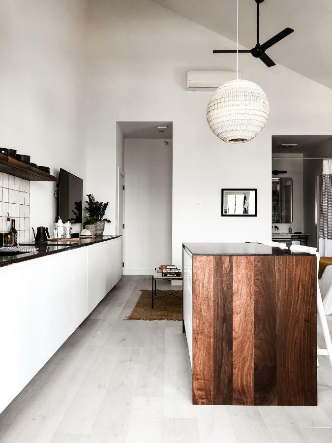 Lokal Hotel Cape May Bagian luar foto