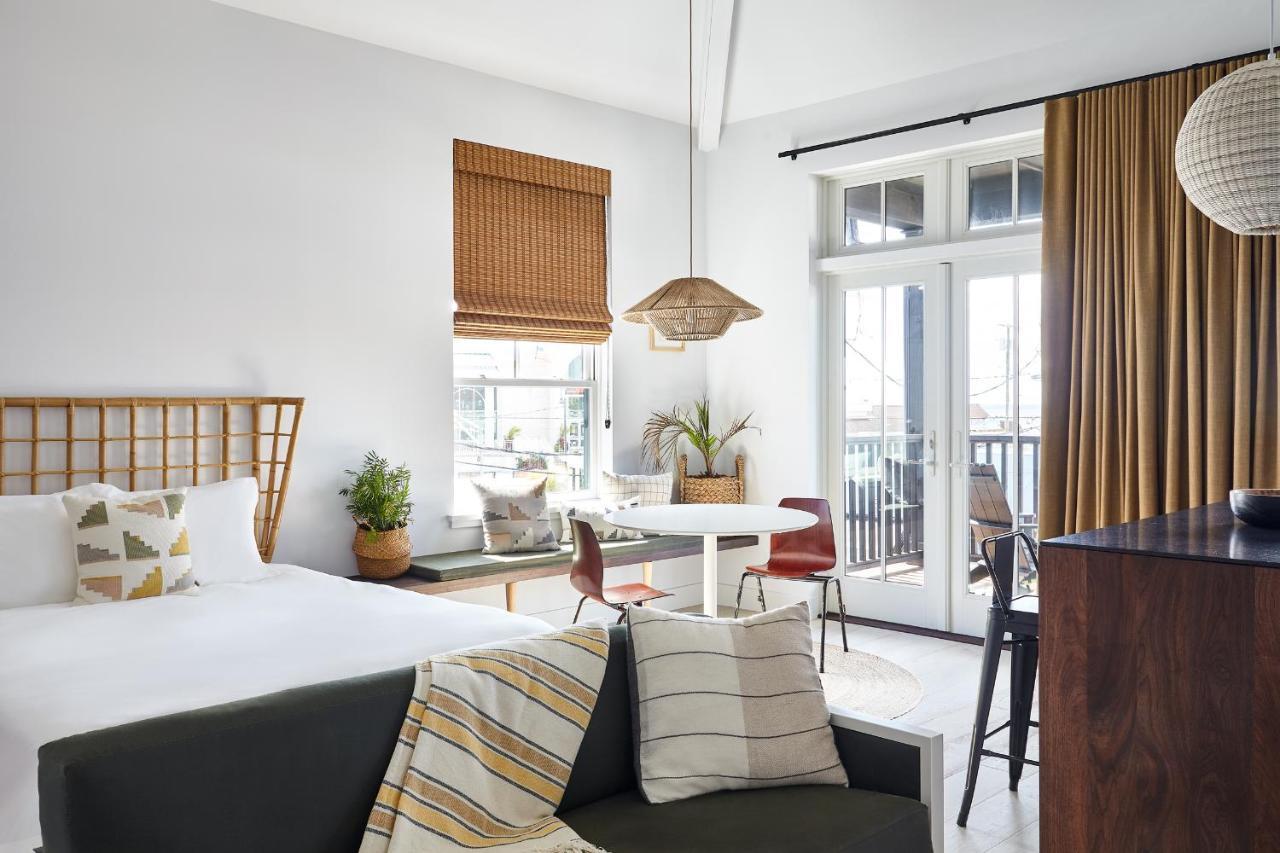 Lokal Hotel Cape May Bagian luar foto