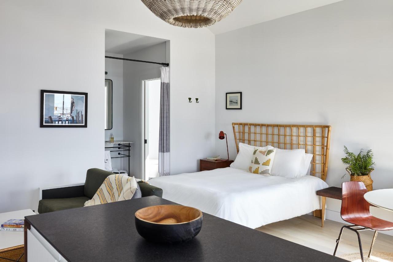 Lokal Hotel Cape May Bagian luar foto